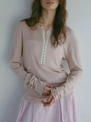 택 포함 미사용 새상품 에트레토쿄 프론트 후크 소프트 풀오버 핑크