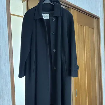 도쿄 스타일 블랙 울 코트