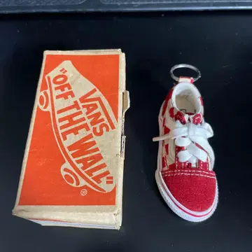 VANS V36 키링