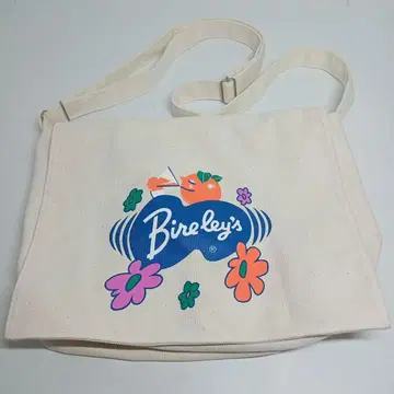 Bireley's 숄더백 아이보리
