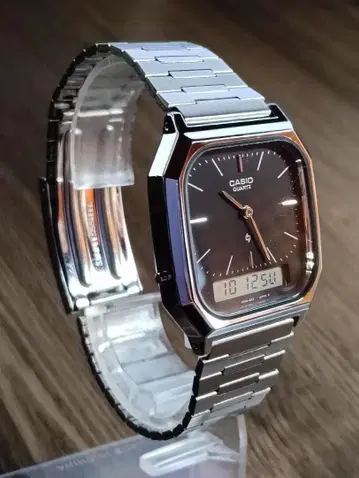 CASIO 카시오 아날로그-디지털 남성용 손목시계 AQ-221