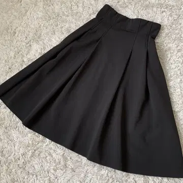 FOXEY NEW YORK 블랙 플레어 스커트 40