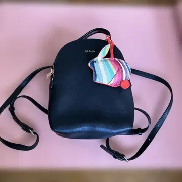 폴 스미스 블랙 토끼 참 포함 백팩