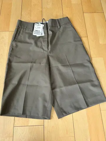 택 포함 새상품 JOHN SMEDLEY 하프 팬츠 모카 사이즈 1