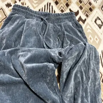 그레이 벨벳 이지 팬츠