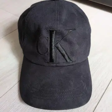 희귀!! Calvin Klein 캡 벨로아 소재