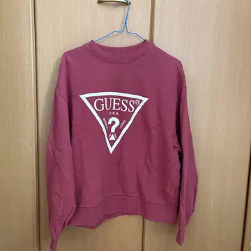 GUESS 맨투맨