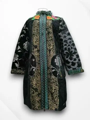 데시구알 롱 코트 올 패턴 꽃무늬 자수 블랙