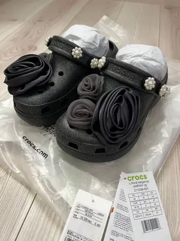 시착만 한 상품 [별주] crocs 클래식 플랫폼 글리터 샌들