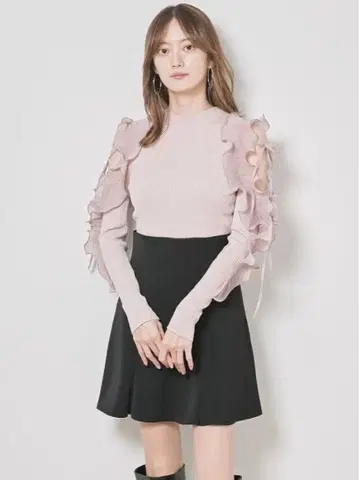 스나이델 프릴 디자인 상의