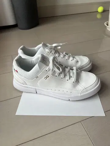 THE ROGER Centre Court 28.5cm US10.5