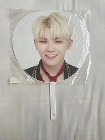SEVENTEEN WOOZI 부채