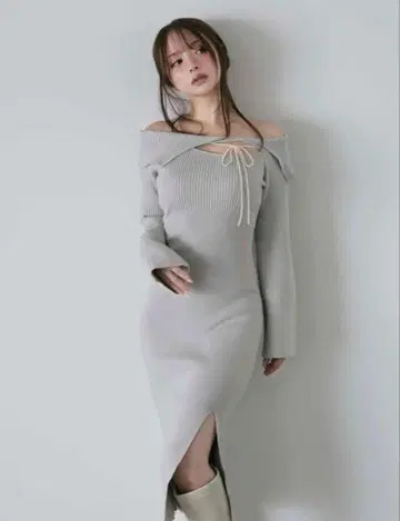 Amari ribbon dress andmary Gray
