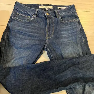 GUESS 청바지