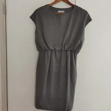 BARNEYS NEW YORK 그레이 무릎 기장 원피스 반팔