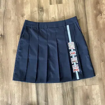 골프 스커트 네이비 zoy 사이즈 40 L