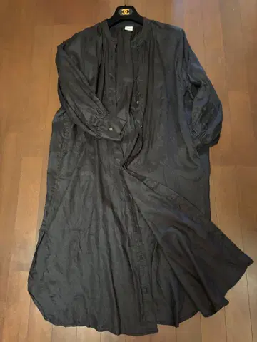 어반 리서치 도어스 롱 셔츠 원피스 블랙