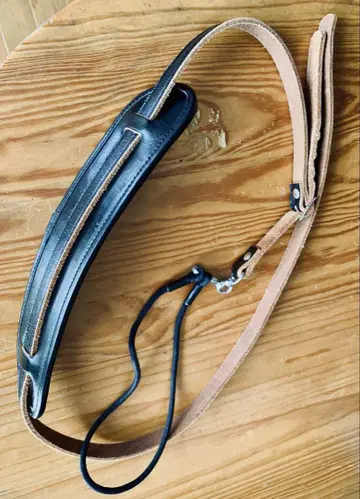 기타 스트랩 비틀즈 GIBSON J-160E 등에