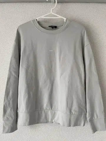 A.P.C. 아페쎄 로고 맨투맨