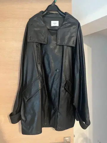 USED LIKE SYNTHETIC LEATHER JACKET