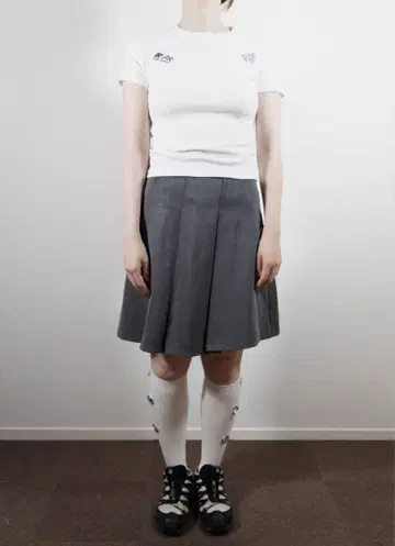 n.k atelier knee length 플리츠 스커트 그레이