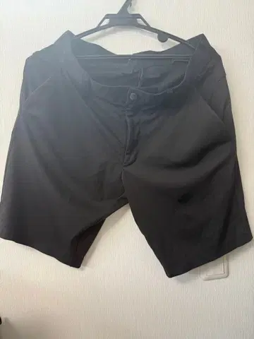 데상트 골프 남성용 하프 팬츠