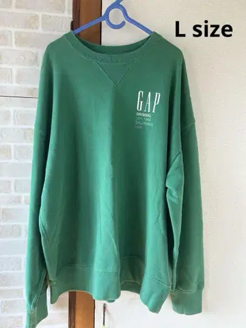 BADHOP YZERR 착용 GAP 맨투맨 트레이닝복 size L
