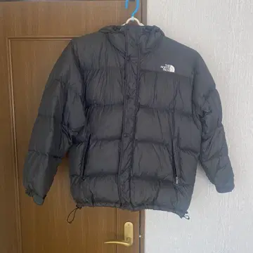 The North Face 블랙 다운 자켓