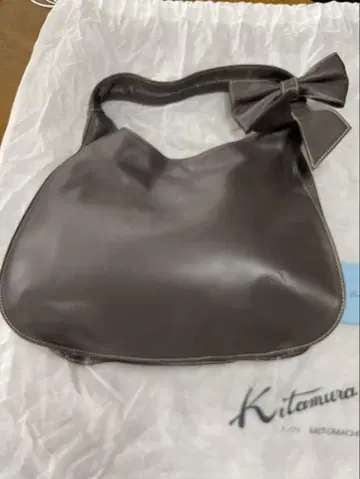 Kitamura 브라운 가죽 숄더백