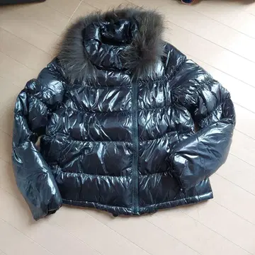 INDIVI 블랙 다운 자켓 40