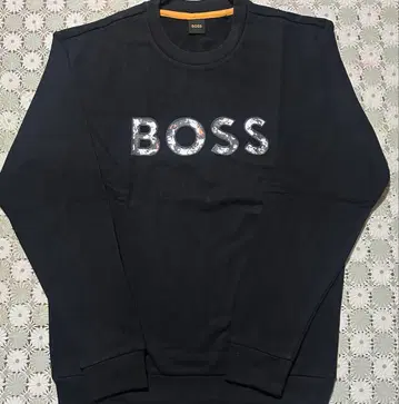 BOSS 블랙 맨투맨 트레이닝복 Size L