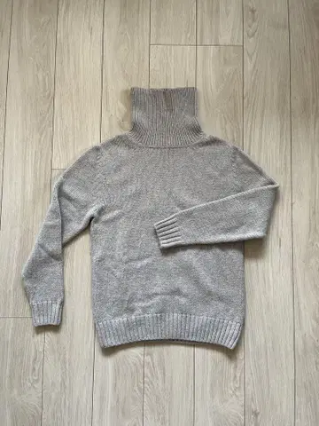 [새상품급] UNITED ARROWS 그레이지 터틀넥 니트 M