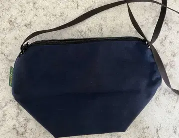 Haan Collection 네이비 숄더백