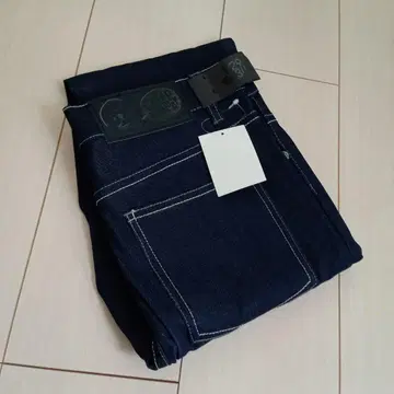 미사용 새상품 [ CHEAP MONDAY ] 스키니 논워시 청바지 29