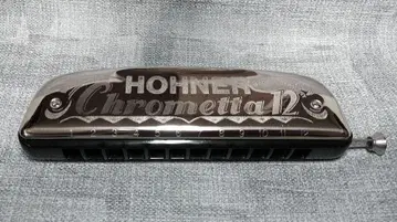 Hohner Chrometta 12 하모니카 본체