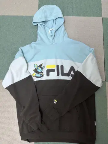 FILA 루크시오 후드티 L 사이즈 포켓몬