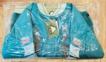 하울의 움직이는 성 벨벳 스카잔 L 사이즈 GBL 지브리