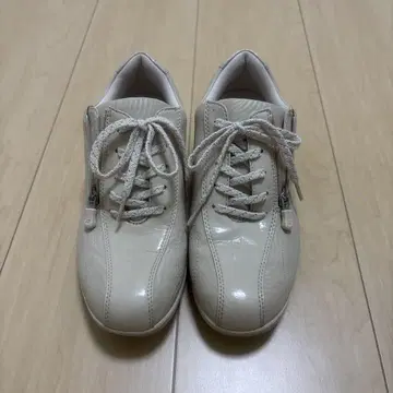 요넥스 신발 파워 쿠션 23.5cm