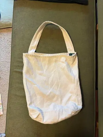 TEMBEA 화이트 숄더백