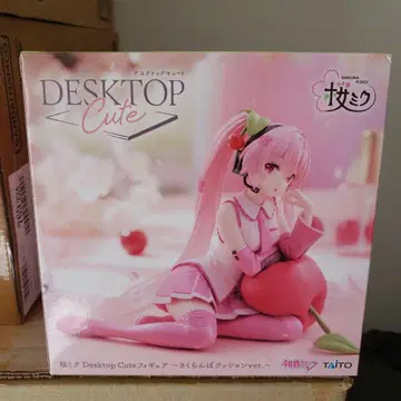 TAITO Desktop Cute 하츠네 미쿠 사쿠라 버전