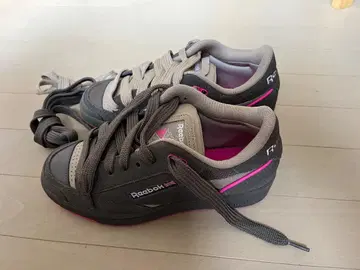 [ 새상품 ] Reebok 스니커즈 카키 브라운/베이지/핑크 리복