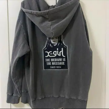 MESSAGEAND FACE FADED ZIPUP SWEAT x-girl