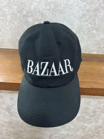 BAZAAR 블랙 야구 모자