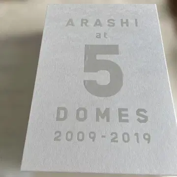 ARASHI at 5 DOMES 2009-2019