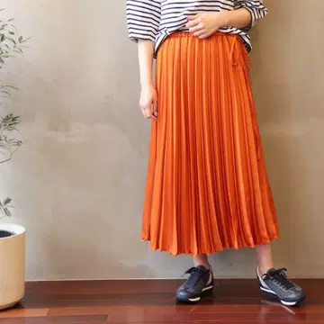 [ 새상품 ] macouleur 오렌지 플리츠 롱 스커트