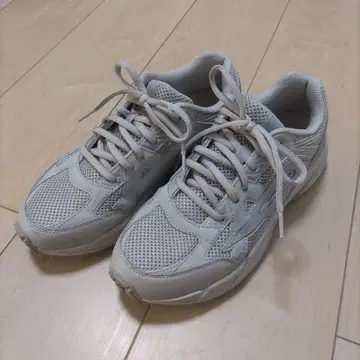 FILA 스니커즈 25cm