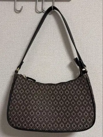 moussy 핸드백