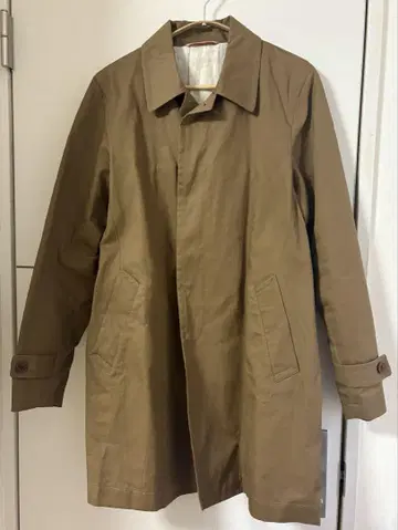 BEAMS 브라운 스텐카라 코트