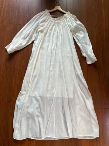 ARCH THE 새상품 택 포함 롱 원피스 코튼 화이트 애로우즈