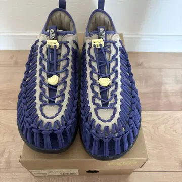 미사용품 KEEN 킨 UNEEK 03 1030206 27.5cm